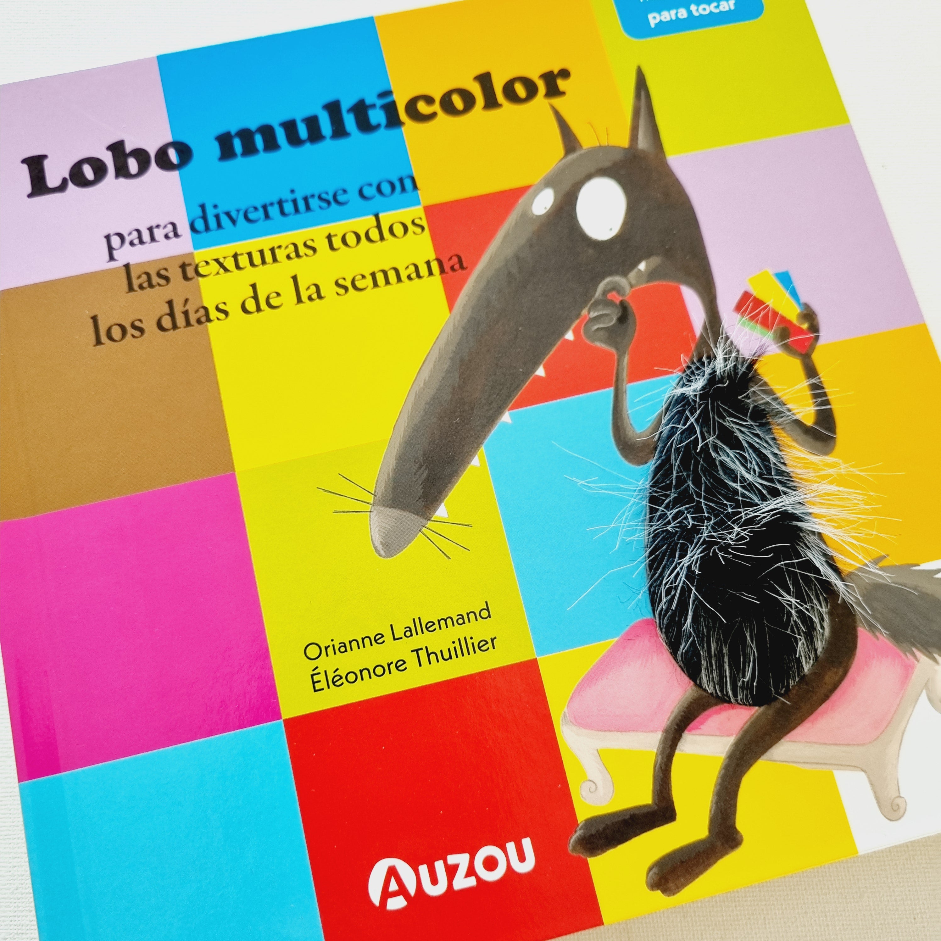 Lobo multicolor para divertirse con las texturas todos los días de la semana Lobo multicolor para divertirse con las texturas todos los días de la semana